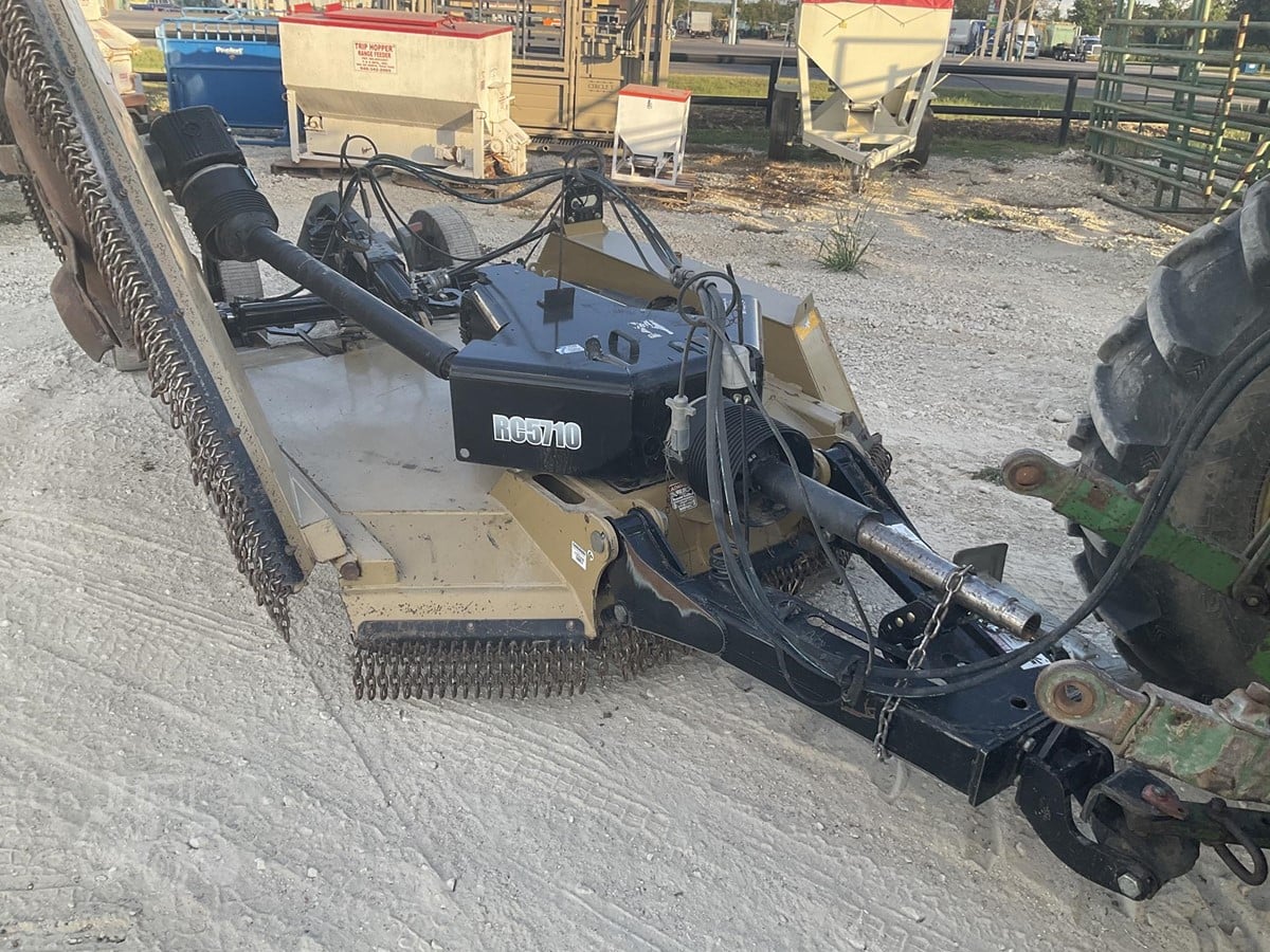 RC5710 attached to green tractor